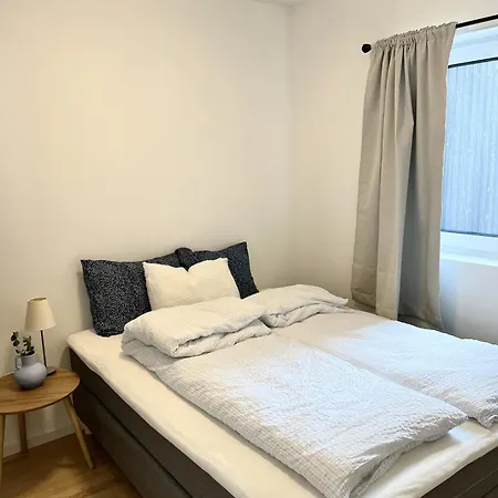 - Moderne Og Romslig Bolig Ved Havet Apartamento