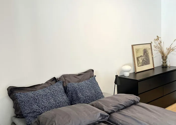 - Moderne Og Romslig Bolig Ved Havet * Kabelvåg